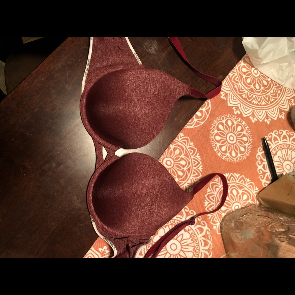 Victoria’s Secret Padded Bra